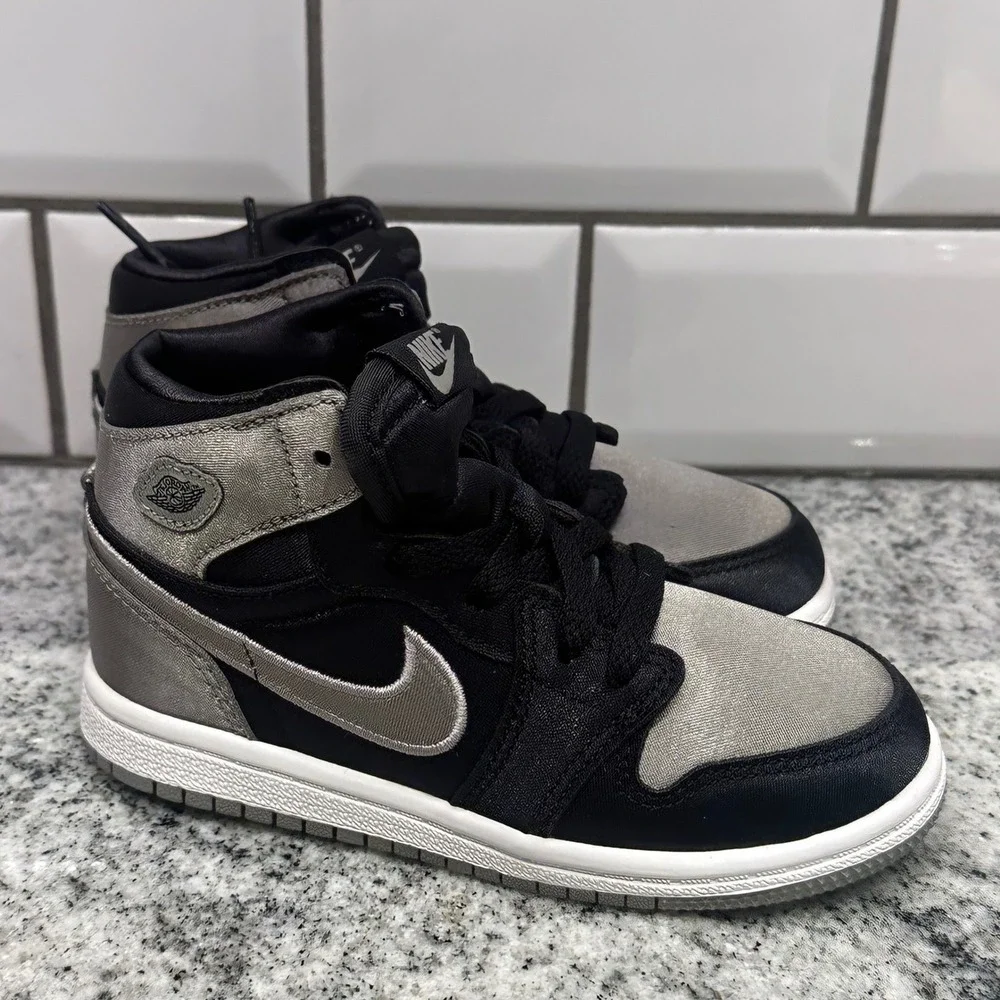 Nike Jordan 1 Retro High OG TD Black Medium Grey White FD5305 010‎ Toddler Sz 9c
